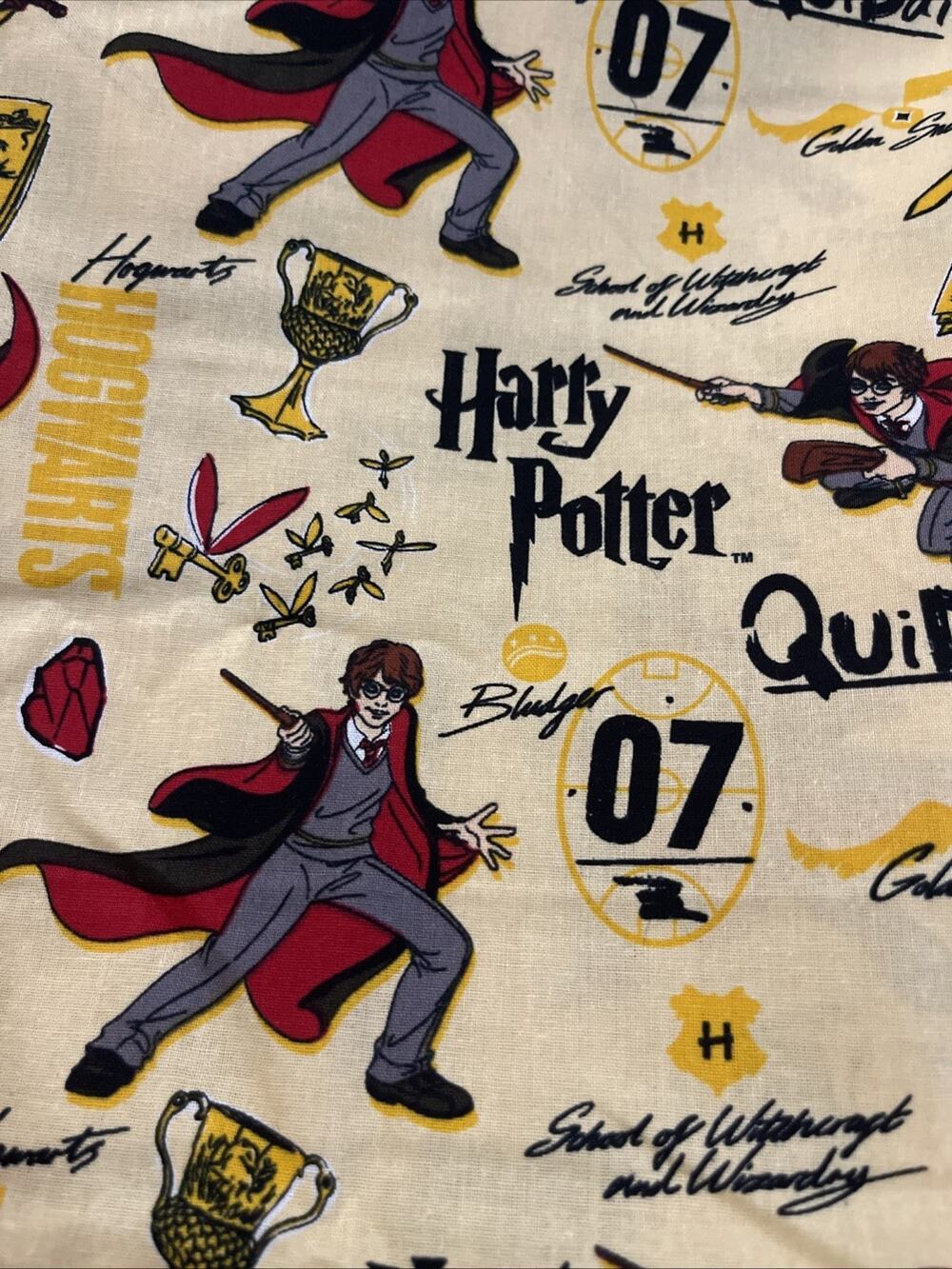 Harry Potter Hogwarts Over A yard Warner Brothers Fabric Material 1+ Yards Sew